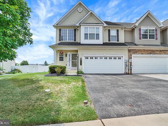 2nd image of 3836 Kings Ln