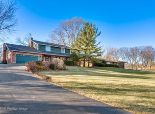 1174 N Doe Rd, Palatine, IL 60067