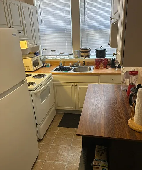 3529 Clarence Ave #A — Photo 8