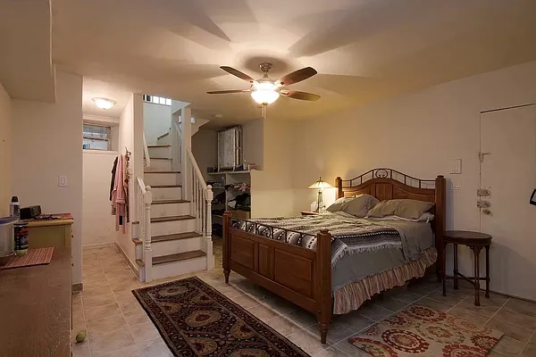 Rented by Larry Tauber, LREB | media 10