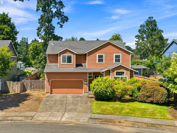 19321 Auburn Dr, Oregon City, OR 97045