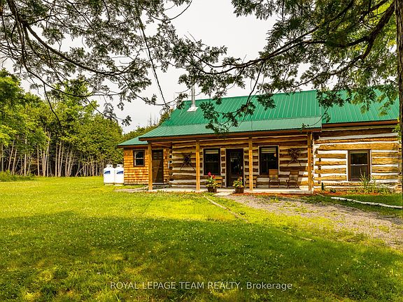 5th image of 786 Richardson Rd