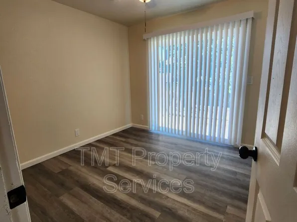 1200 Wayland Ave, Sacramento, CA 95825