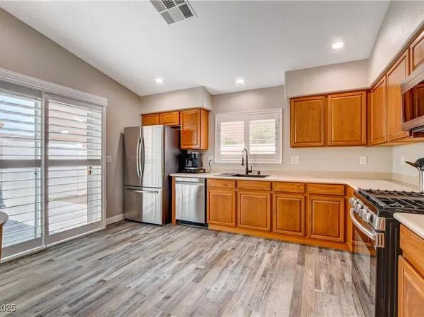 9292 Vervain Ct, Las Vegas, NV 89149