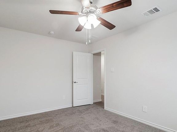 4th image of 2004 Foggy Woods Ln