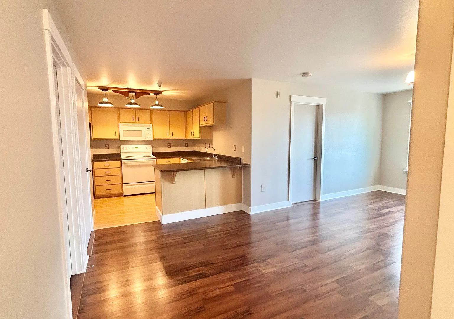 2-Bedroom 1-Bath Condo in the Heart of Gateway | In Unit Laundry, A/C, W/S/Trash Included — Photo 1