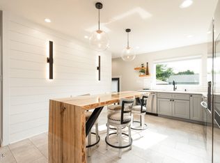 419 N 23rd St, Bismarck, ND 58501