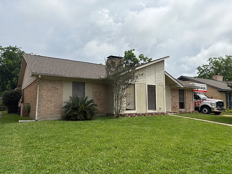 21430 Park Brook Dr — Photo 2