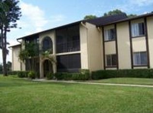 443 Pine Glen Ln APT B-1, Greenacres, FL 33463