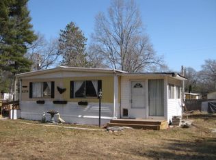 6274 Potomac St, Oscoda, MI 48750