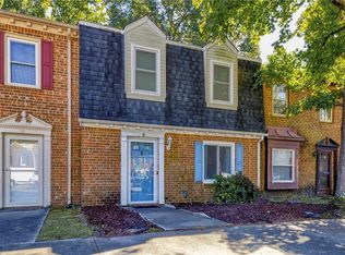 9 Colonial Way, Chesapeake, VA 23325