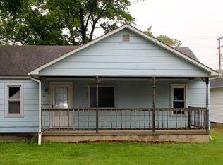 1814 12th St, Charleston, IL 61920