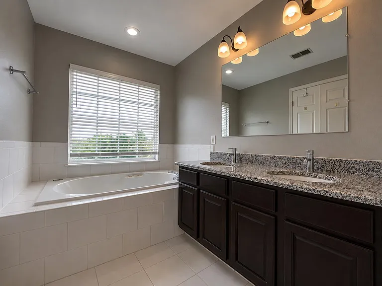 21002 Kittanning Ln — Photo 25