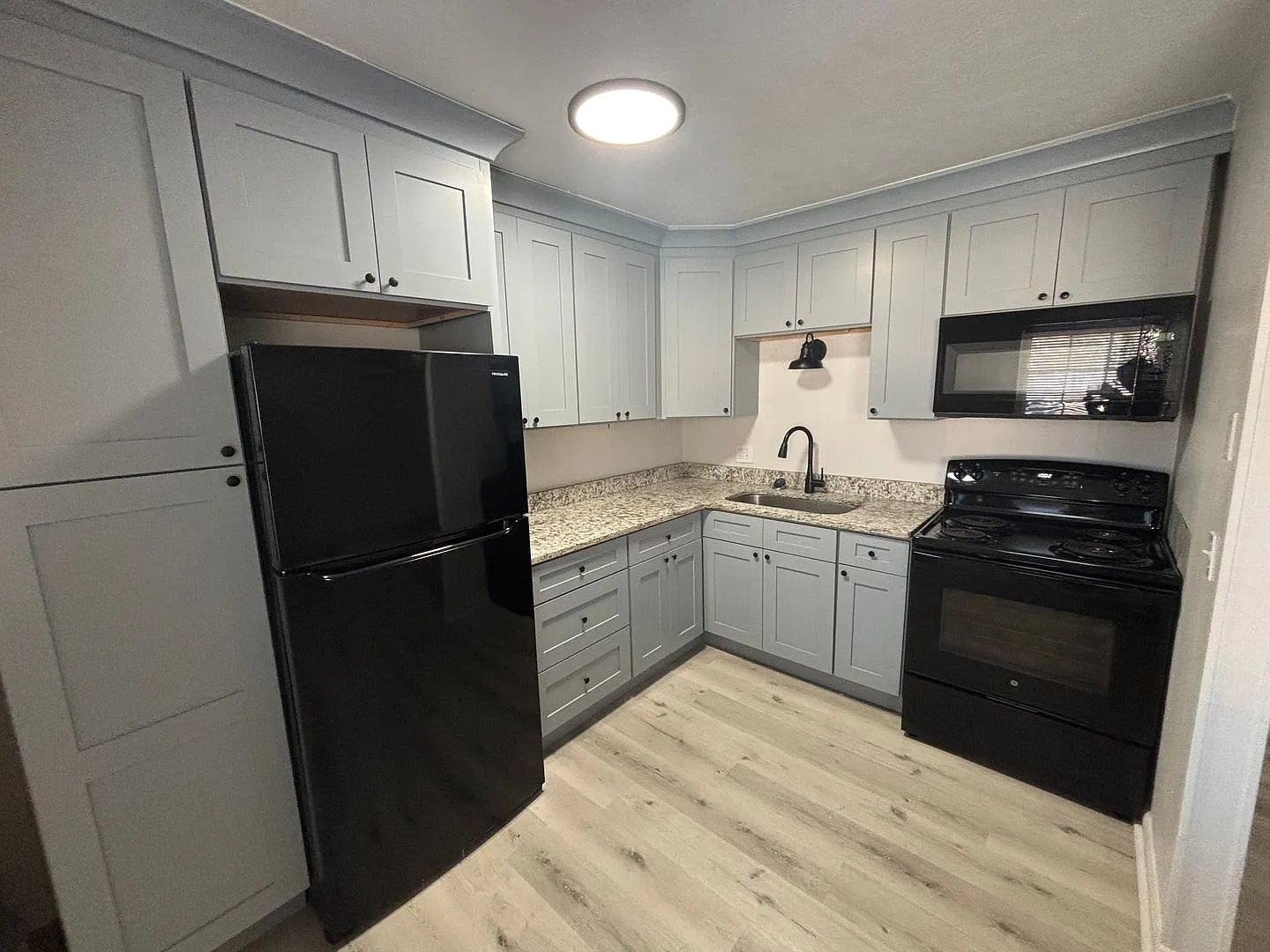 McDonald Property — Photo 4