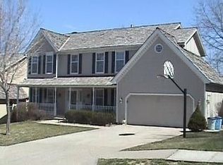 7323 N Olive St, Gladstone, MO 64118
