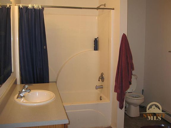 4th image of 523 E Gallatin Ave