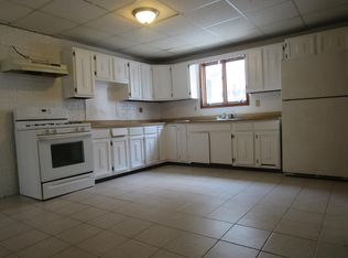 205 Sayles Ave #1, Pawtucket, RI 02860