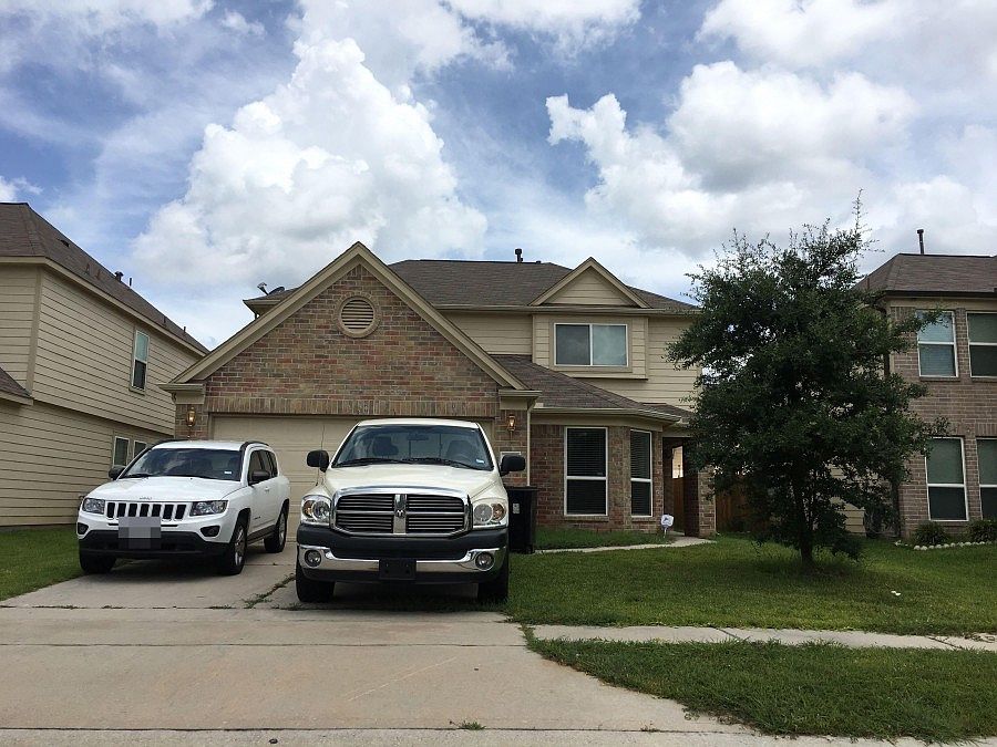 1st image of 7415 Foxwood Fair Ln