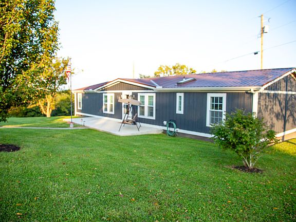2nd image of 453 Chapel Rd