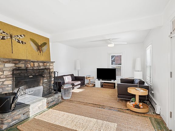 5th image of 60 W Neck Rd