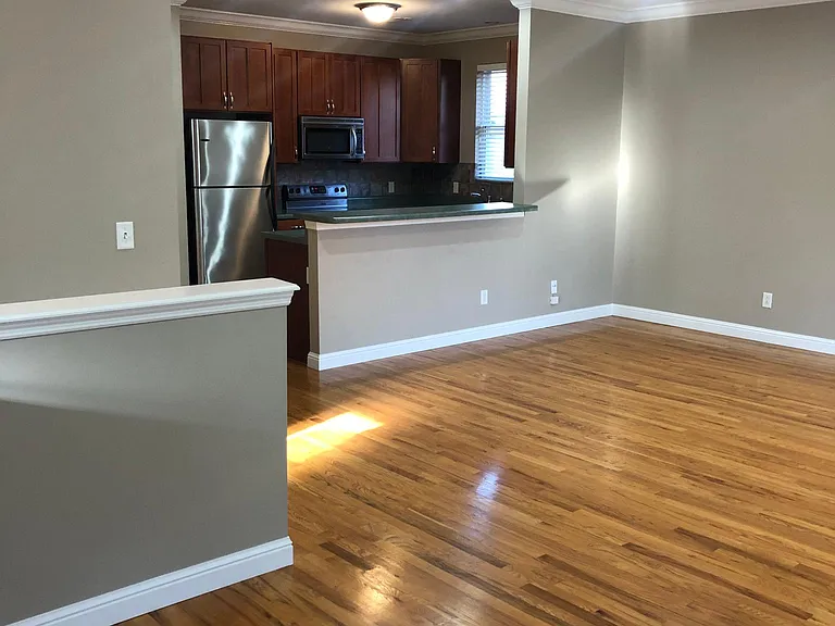 7336 Amherst Ave — Photo 9