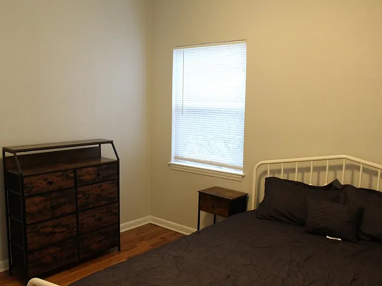 1674 Sharkey St — Photo 15