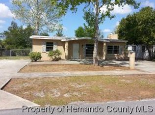 7030 Tarrytown Dr, Spring Hill, FL 34606