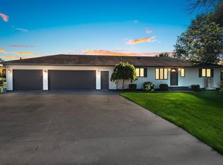 N6002 Wolf River Rd, Shawano, WI 54166