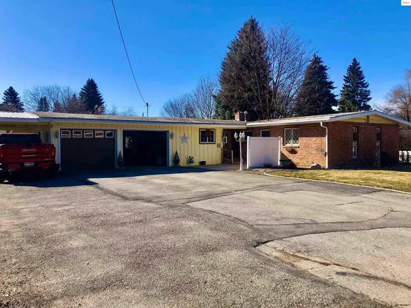 6670 Buchanan St, Bonners Ferry, ID 83805