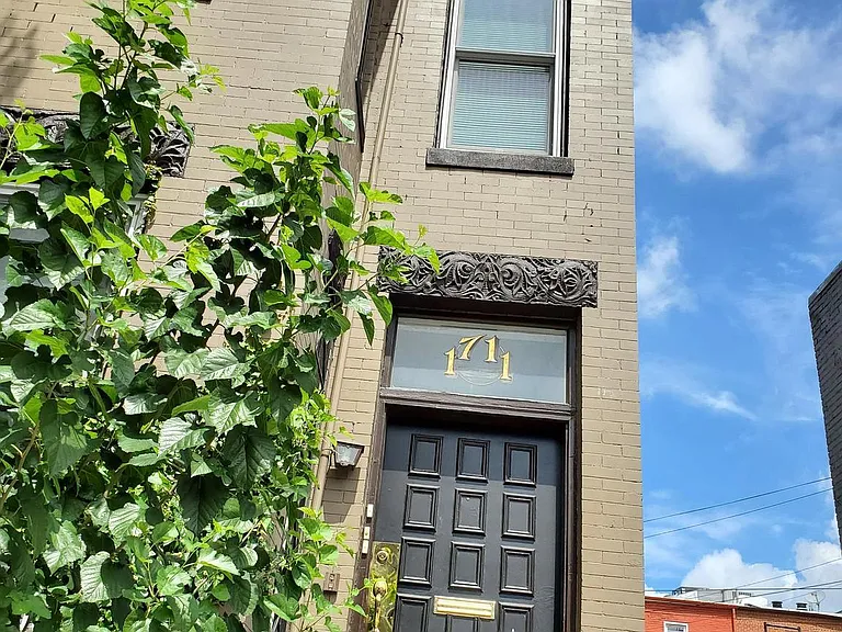 1711 U St NW #2 — Photo 2