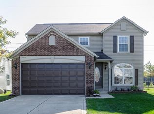 6769 Lexington Cir, Zionsville, IN 46077