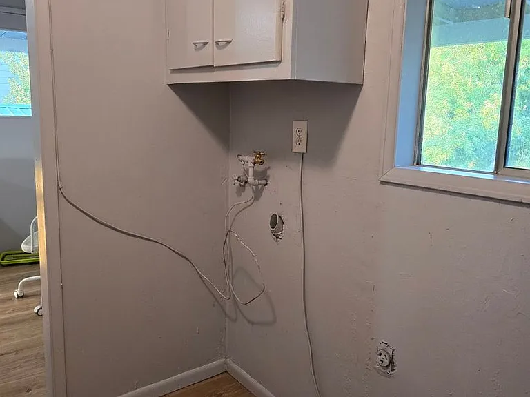 2814 Callahan Dr — Photo 14