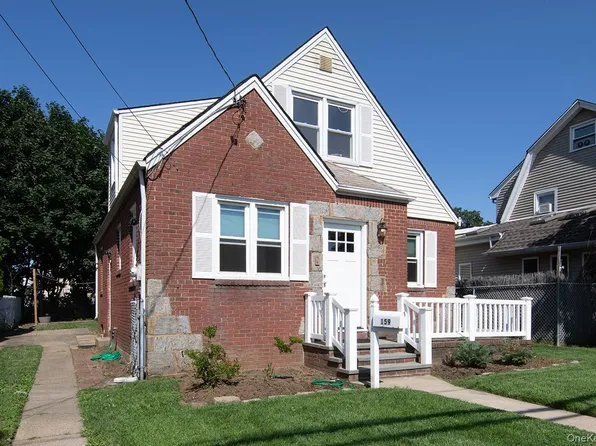 159 Harrison Avenue, Franklin Square, NY 11010
