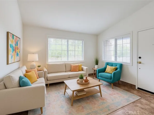 126 Flor De Sol #69, Rancho Santa Margarita, CA 92688