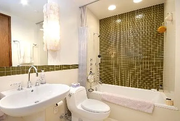 Sold by Brown Harris Stevens | media 26