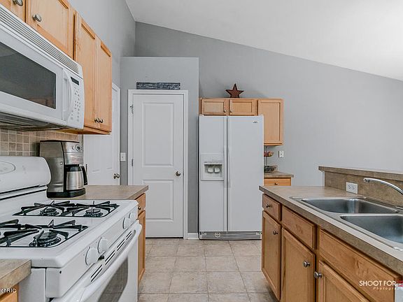 5th image of 13350 Patchin Dr