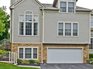 1 Alpine Dr, North Haledon, NJ