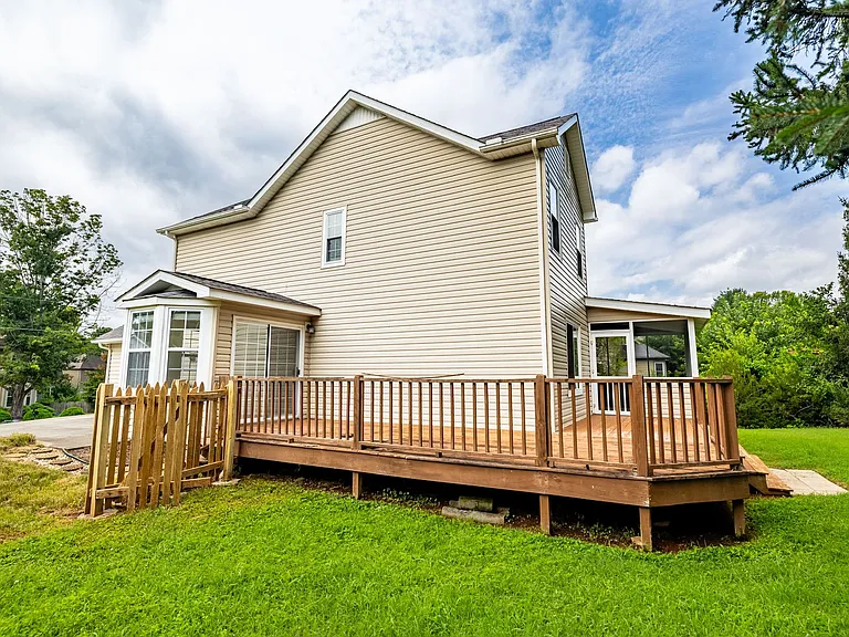 8807 Ryegate Dr — Photo 9