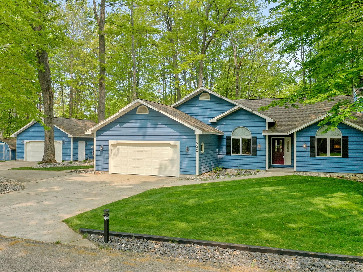 503 Chippewa Trl, Prudenville, MI 48651 Zillow