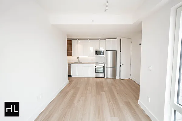 Rented by Highline Residential | media 77