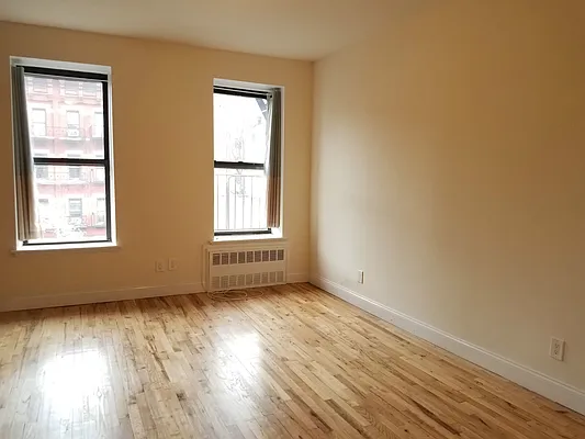 Rented by Keller Williams NYC | media 16