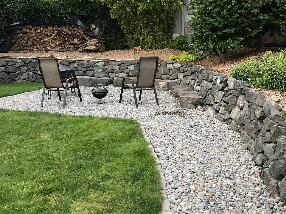 1st image of 2308 Oak Dr