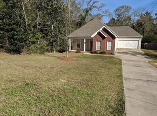134 Golf View Dr, Dothan, AL 36301