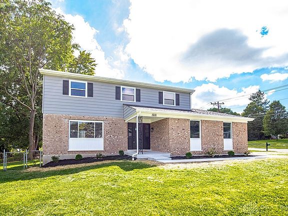 3rd image of 5881 Leslie Dr