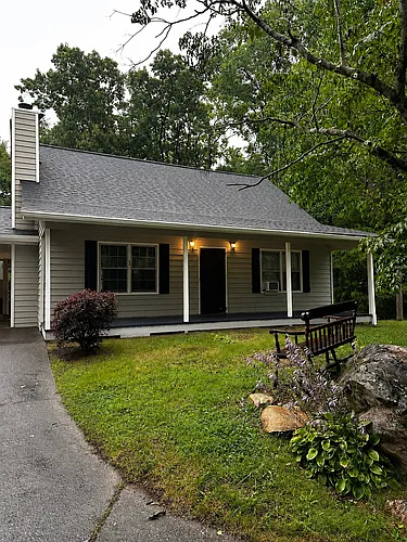 14 Country Ln Photo 1 14 Country Ln Photo 1