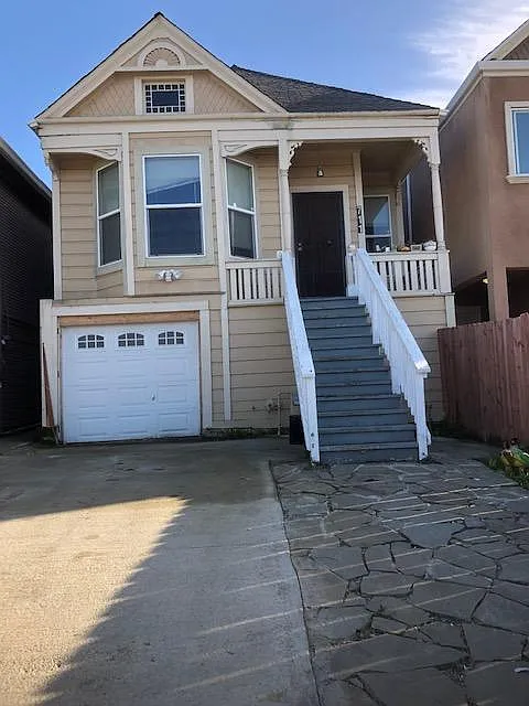 2 bed, 1000 sqft, $2,650 — Photo 1