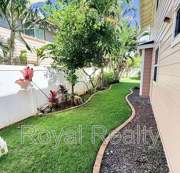 91-1122 Waipuhia St — Photo 3