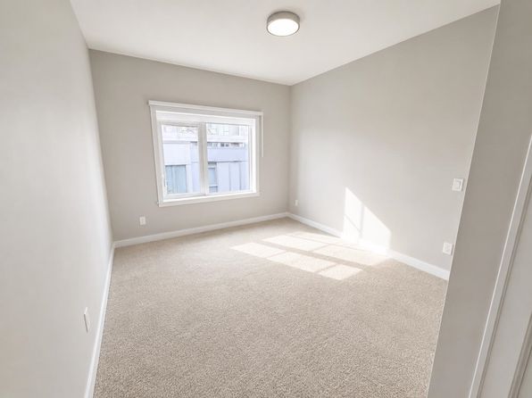 3 bedroom rental in Richmond — photo 10