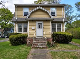 65 Housatonic Ave, Milford, CT 06460