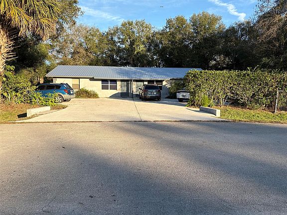 2nd image of 540 NW 24th Avenue